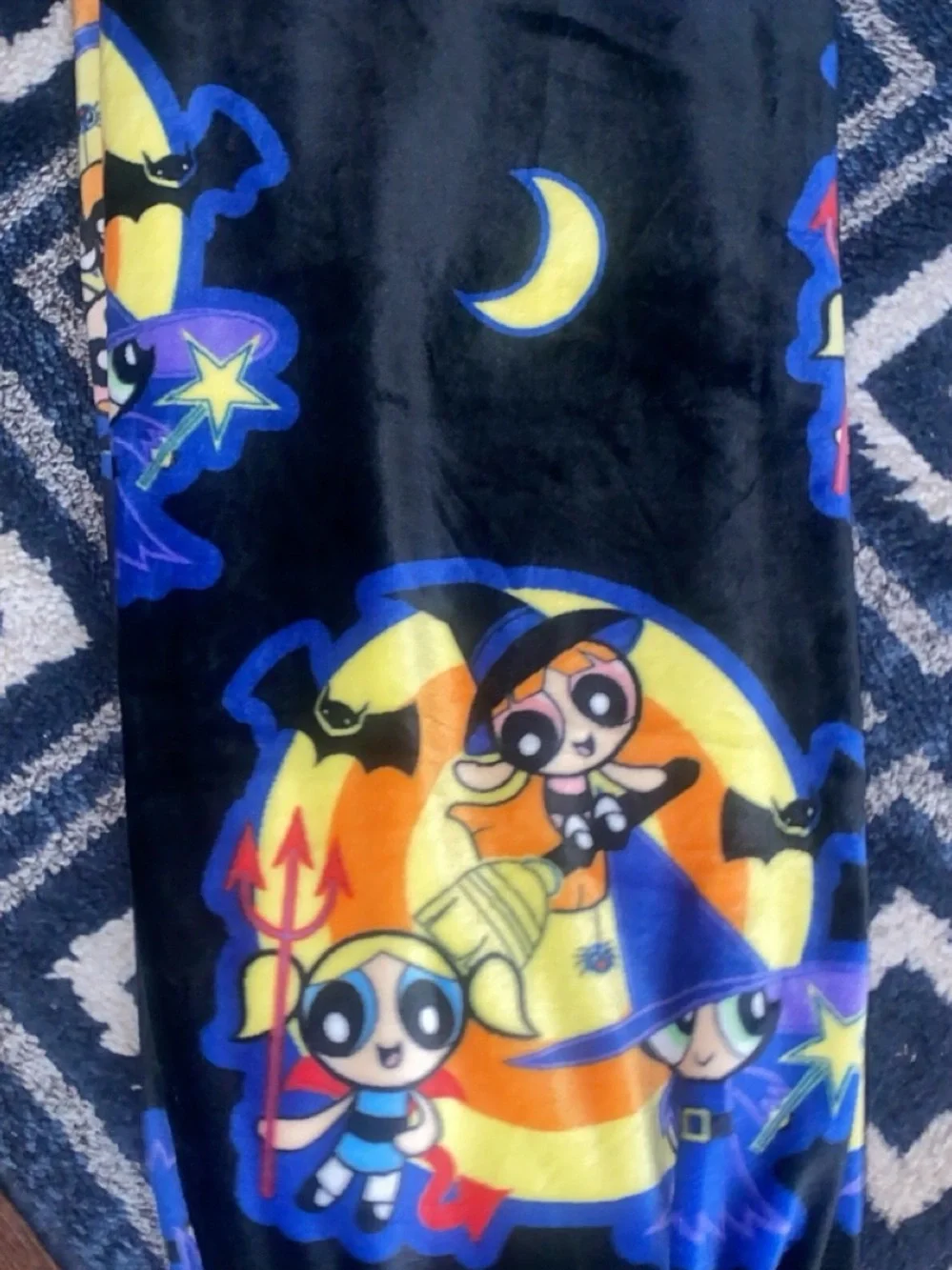 Source Unknown Black Yellow Blue Powerpuff Girls Fleece Throw Blanket